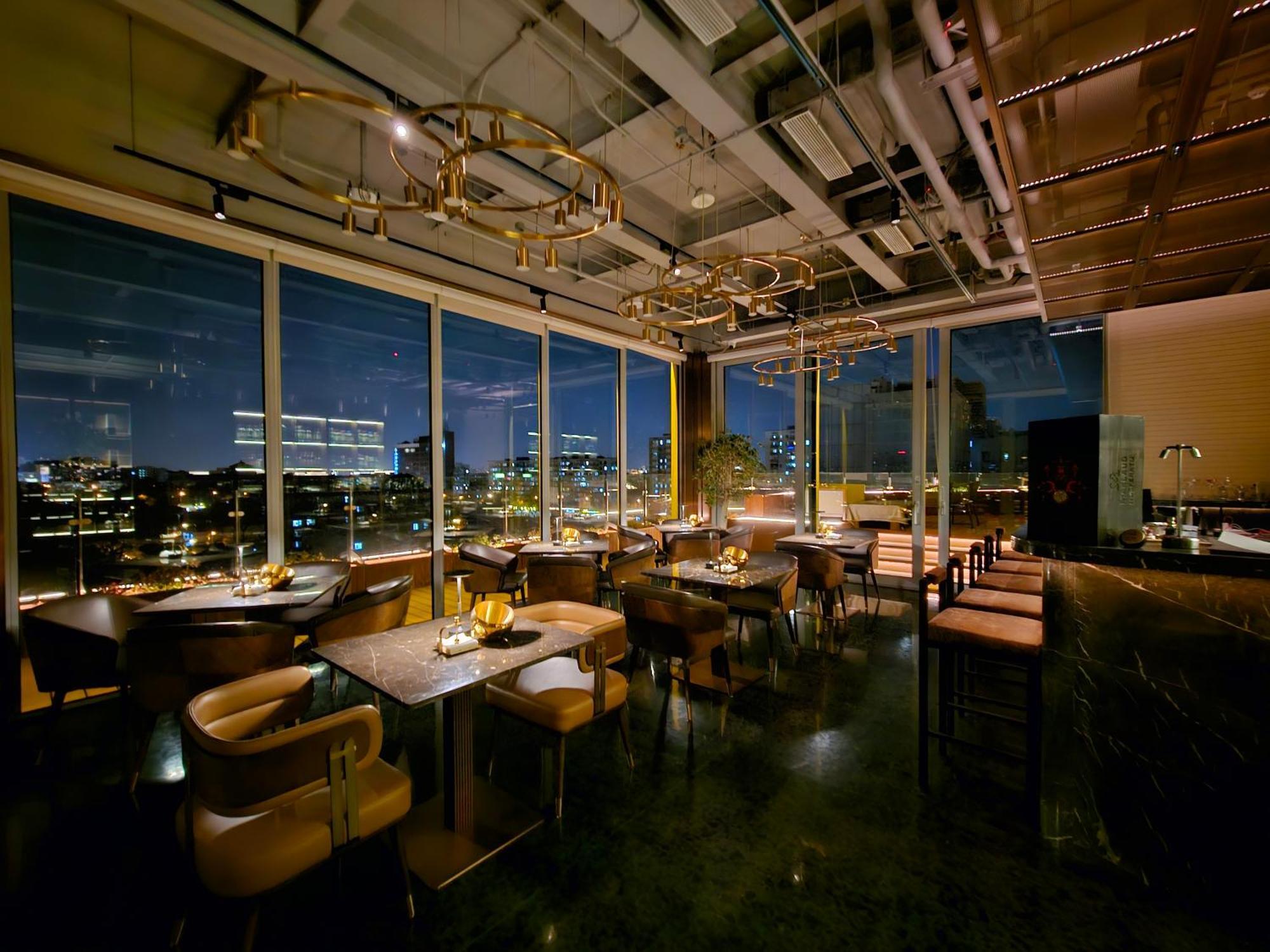 Hotel The Purple Horse - Hutong Designer Boutique Garden & Original Location Of A Qing Dynasty Royal Mansiion 5*