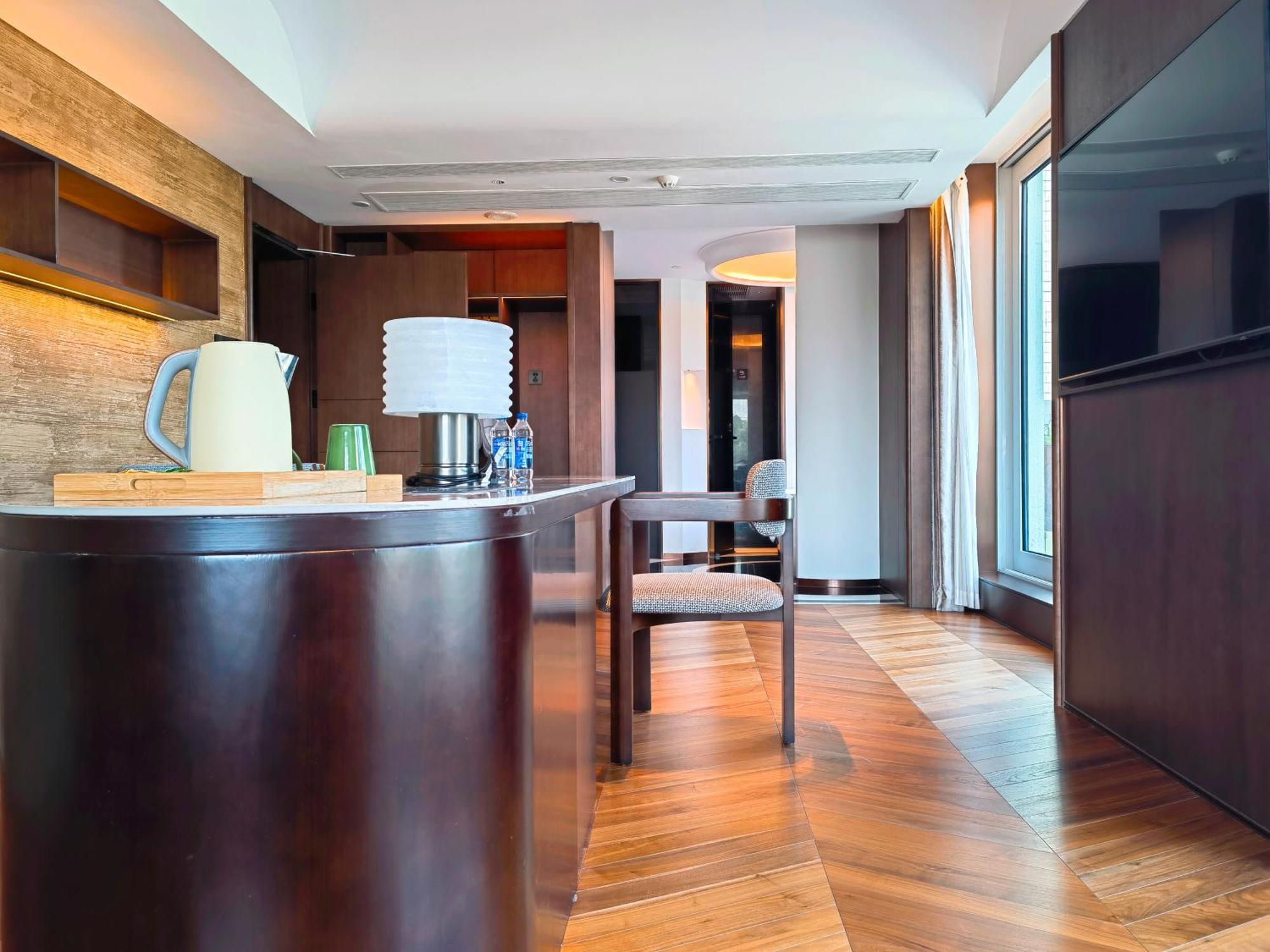 Hotel The Purple Horse - Hutong Designer Boutique Garden & Original Location Of A Qing Dynasty Royal Mansiion 5*